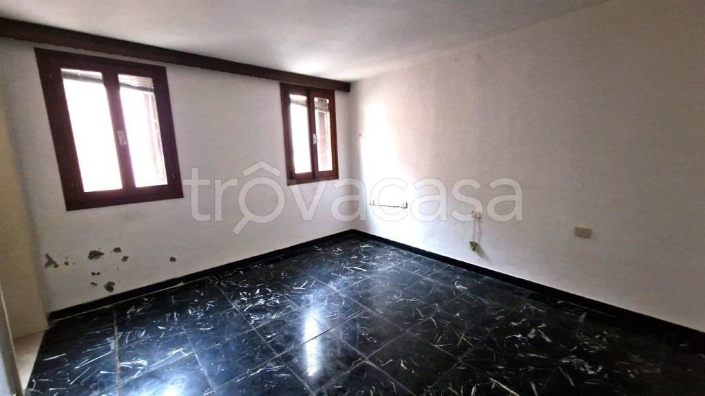 casa indipendente in vendita a Chioggia