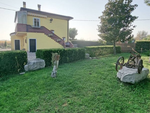 casa indipendente in vendita a Chioggia in zona Cavanella d'Adige