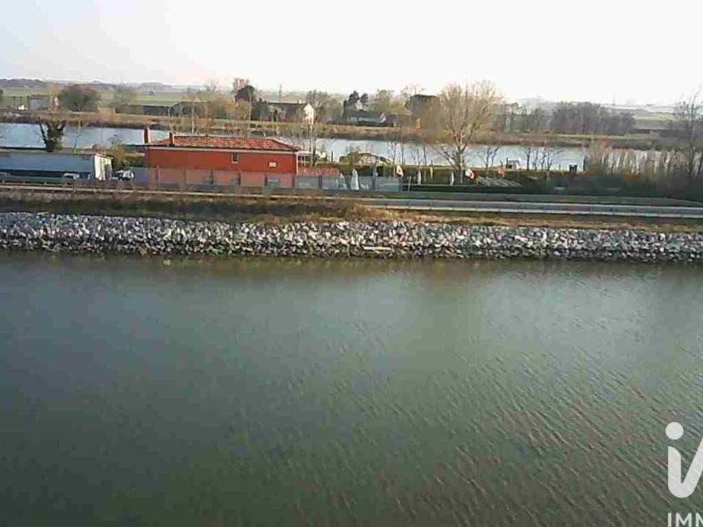 negozio in vendita a Chioggia in zona Borgo San Giovanni