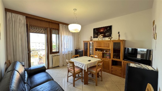appartamento in vendita a Chioggia in zona Sottomarina