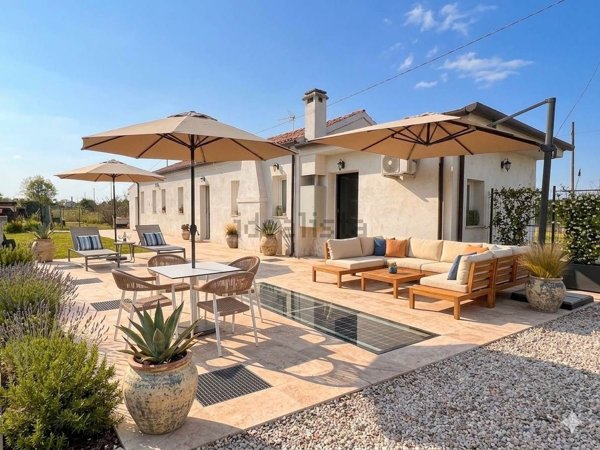 appartamento in vendita a Chioggia in zona Ca' Bianca