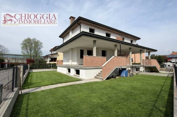 casa indipendente in vendita a Chioggia in zona Valli