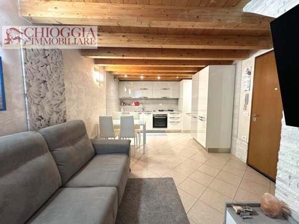 appartamento in vendita a Chioggia in zona Sottomarina