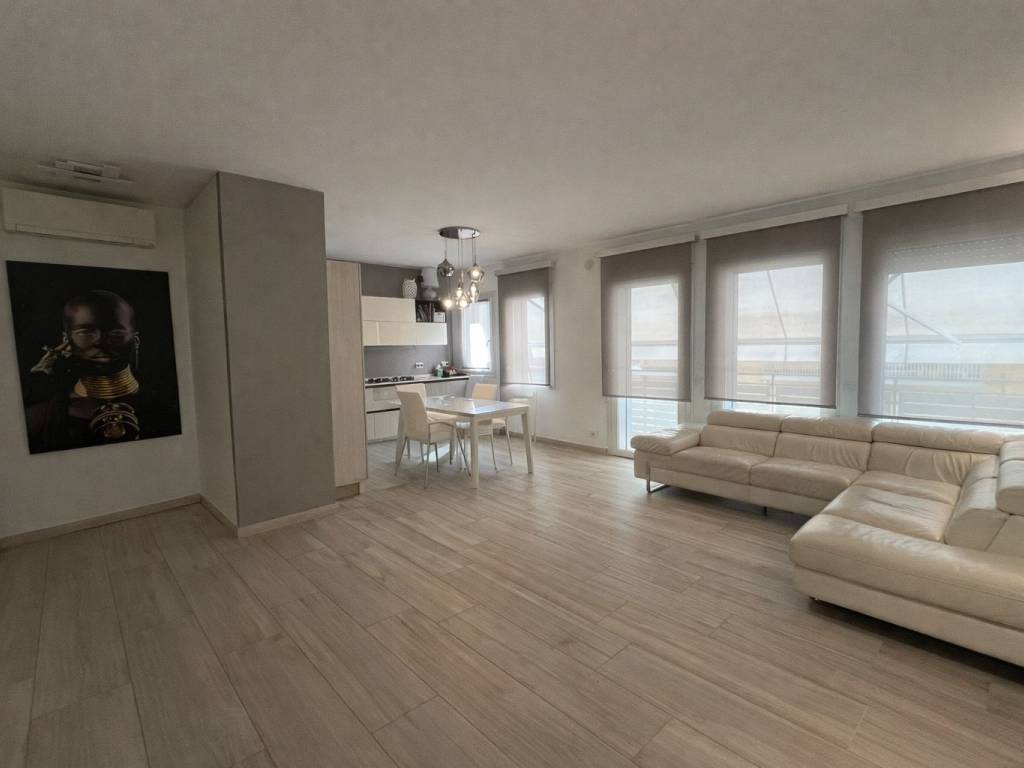 appartamento in vendita a Chioggia in zona Sottomarina