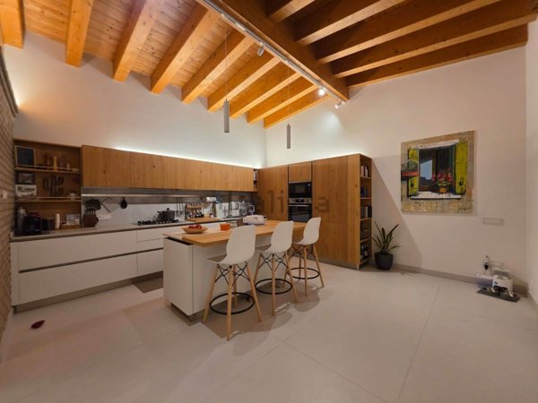 casa indipendente in vendita a Chioggia in zona Brondolo