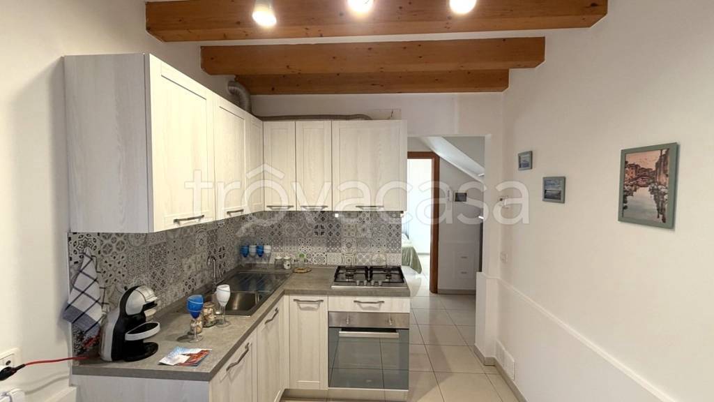 appartamento in vendita a Chioggia in zona Sottomarina