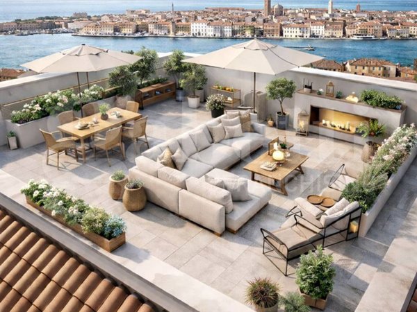 casa indipendente in vendita a Chioggia in zona Sottomarina