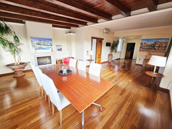 casa indipendente in vendita a Chioggia in zona Sottomarina