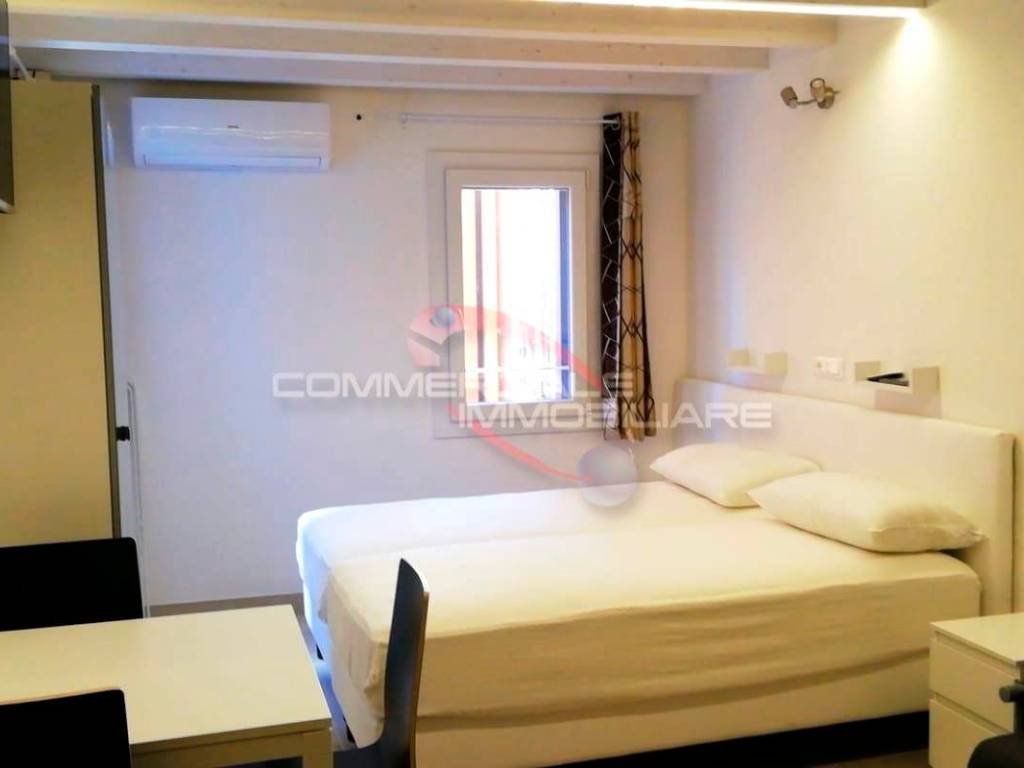 casa indipendente in vendita a Chioggia in zona Sottomarina