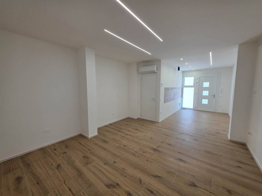 appartamento in vendita a Chioggia in zona Sottomarina