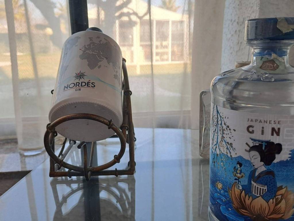 negozio in vendita a Chioggia in zona Sottomarina