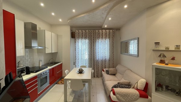 appartamento in vendita a Chioggia in zona Sottomarina