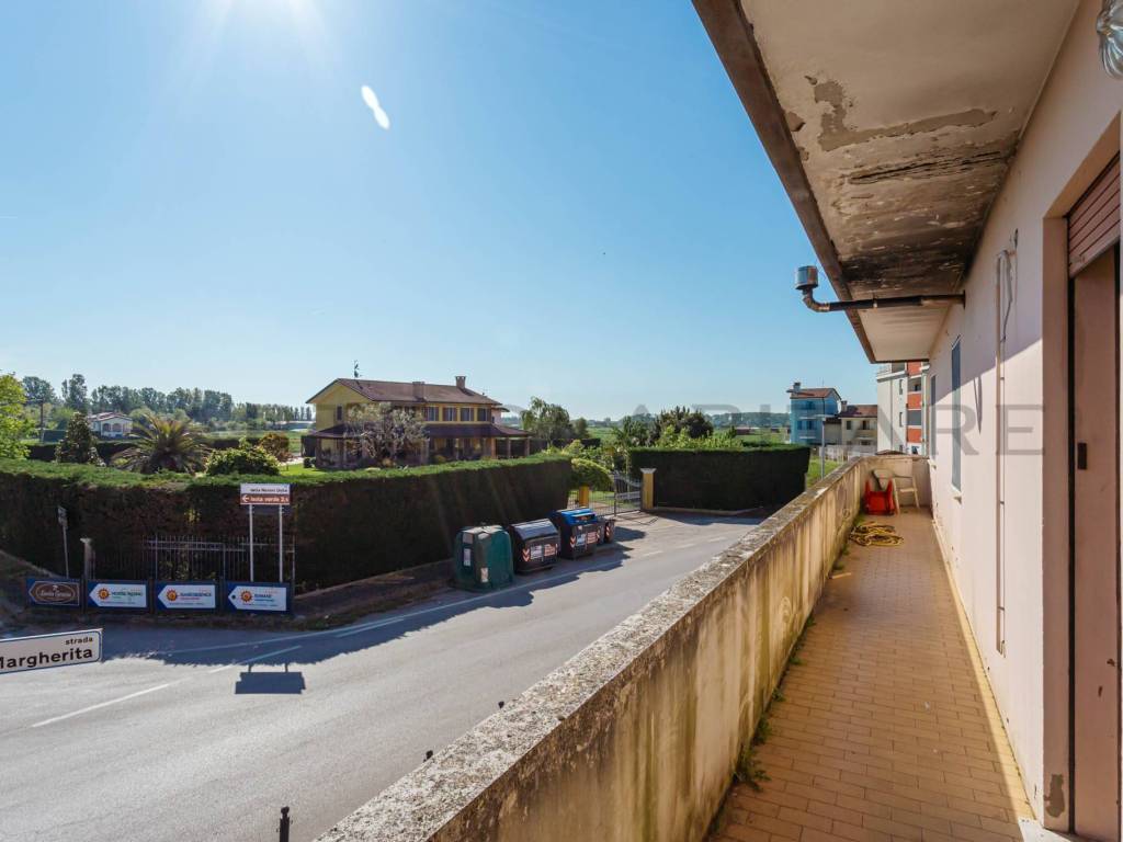 appartamento in vendita a Chioggia in zona Cà Lino