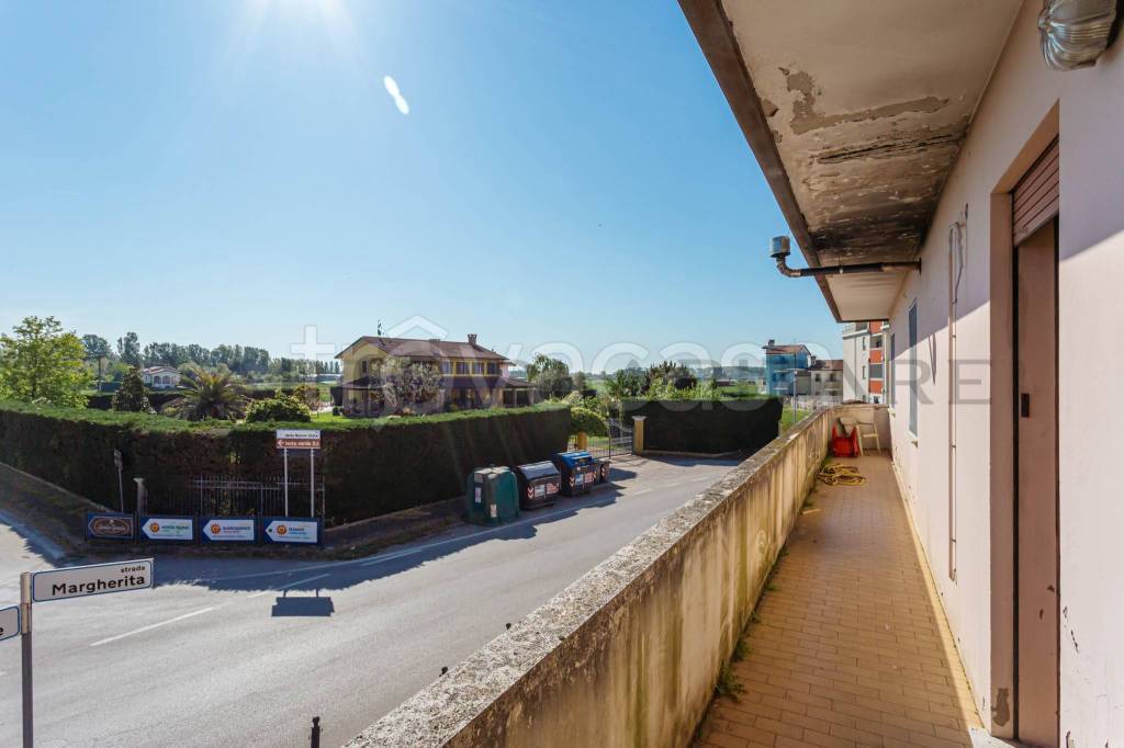 appartamento in vendita a Chioggia in zona Cà Lino