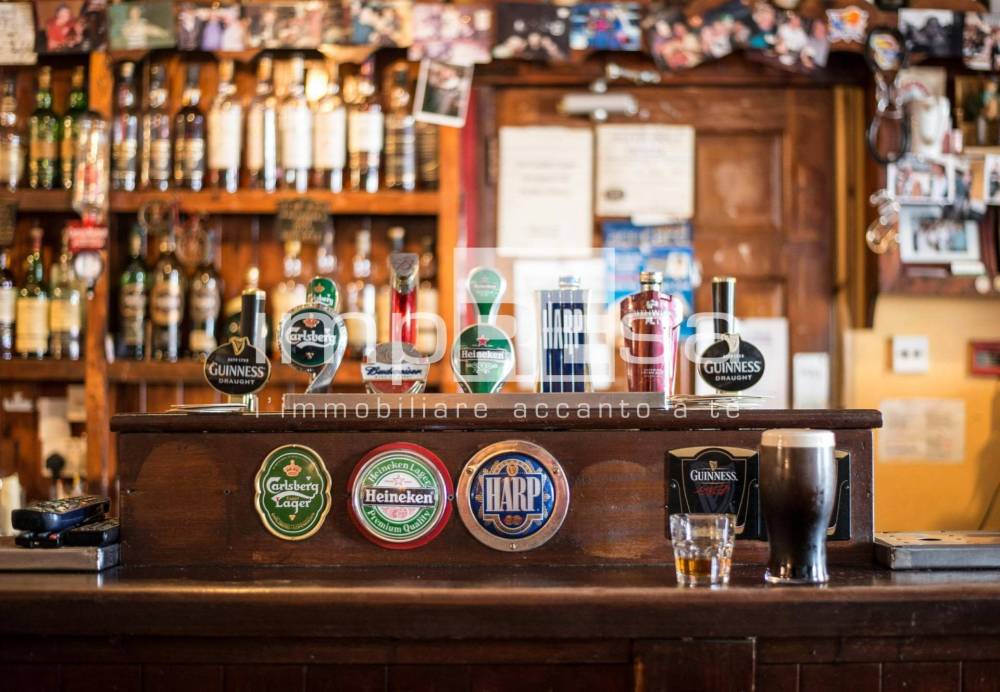 negozio in vendita a Chioggia in zona Sottomarina