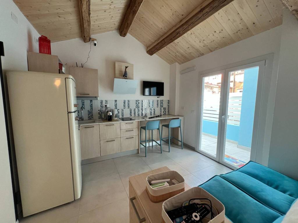 casa indipendente in vendita a Chioggia in zona Sottomarina