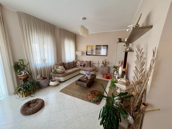 appartamento in vendita a Chioggia in zona Sottomarina