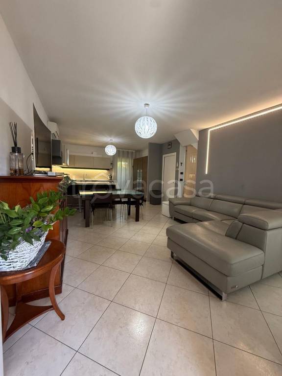 casa indipendente in vendita a Chioggia in zona Brondolo