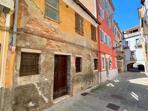 casa indipendente in vendita a Chioggia