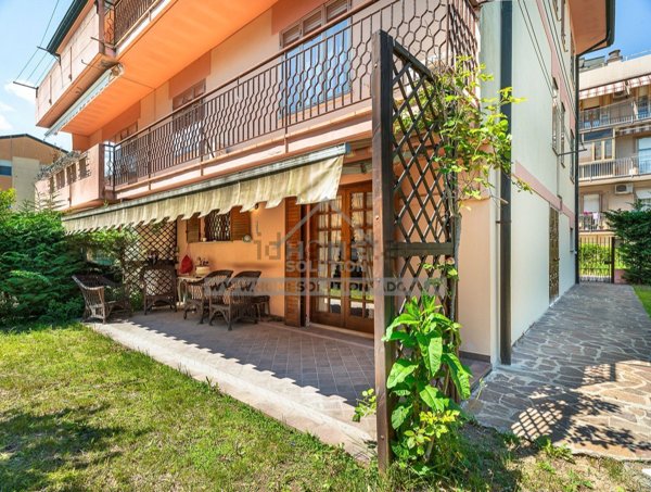 casa indipendente in vendita a Chioggia