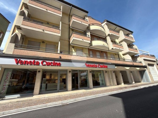 appartamento in vendita a Chioggia in zona Sottomarina