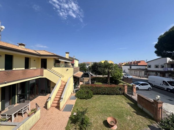 appartamento in vendita a Chioggia in zona Cà Lino