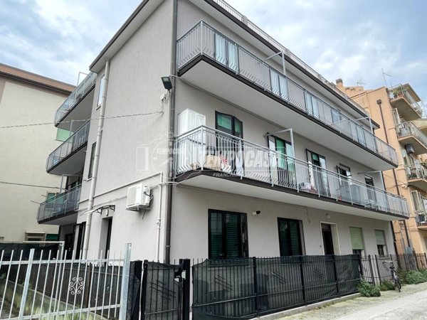 appartamento in vendita a Chioggia in zona Sottomarina