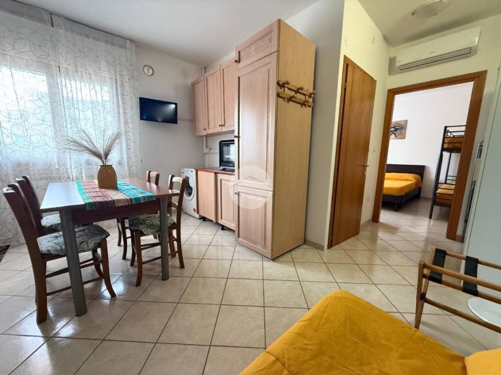 appartamento in vendita a Chioggia in zona Sottomarina