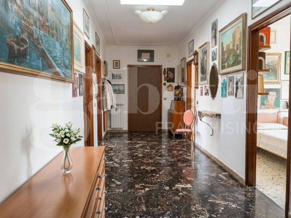 appartamento in vendita a Chioggia in zona Sottomarina