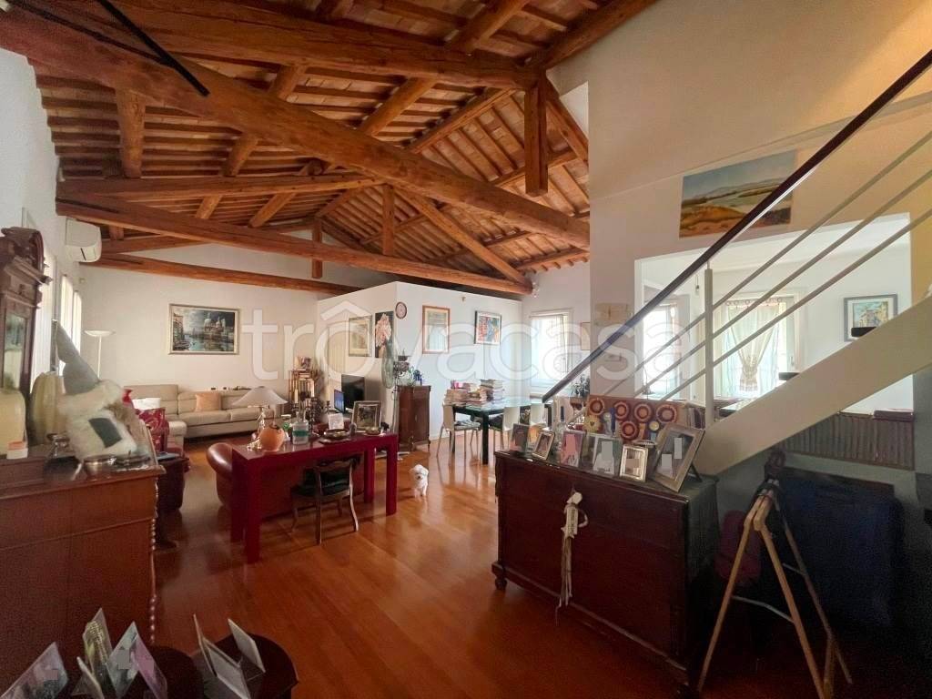 appartamento in vendita a Chioggia in zona Sottomarina