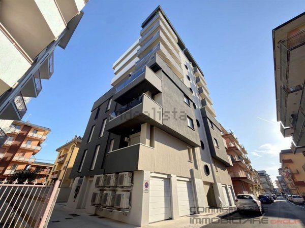 appartamento in vendita a Chioggia in zona Sottomarina