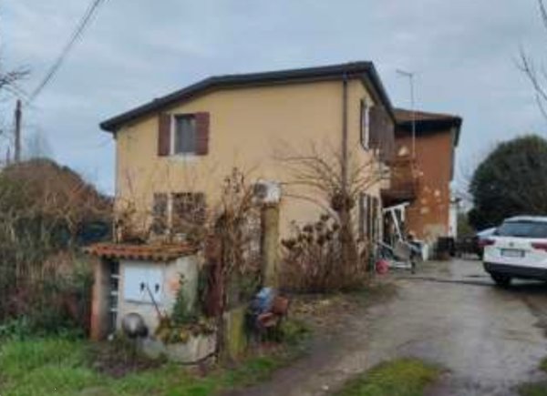 casa indipendente in vendita a Chioggia in zona Valli