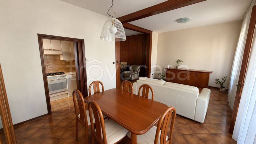 appartamento in vendita a Chioggia in zona Sottomarina