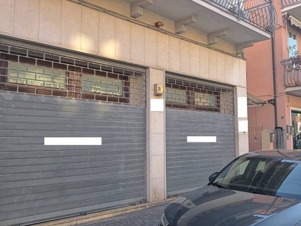 ufficio in vendita a Chioggia in zona Sottomarina