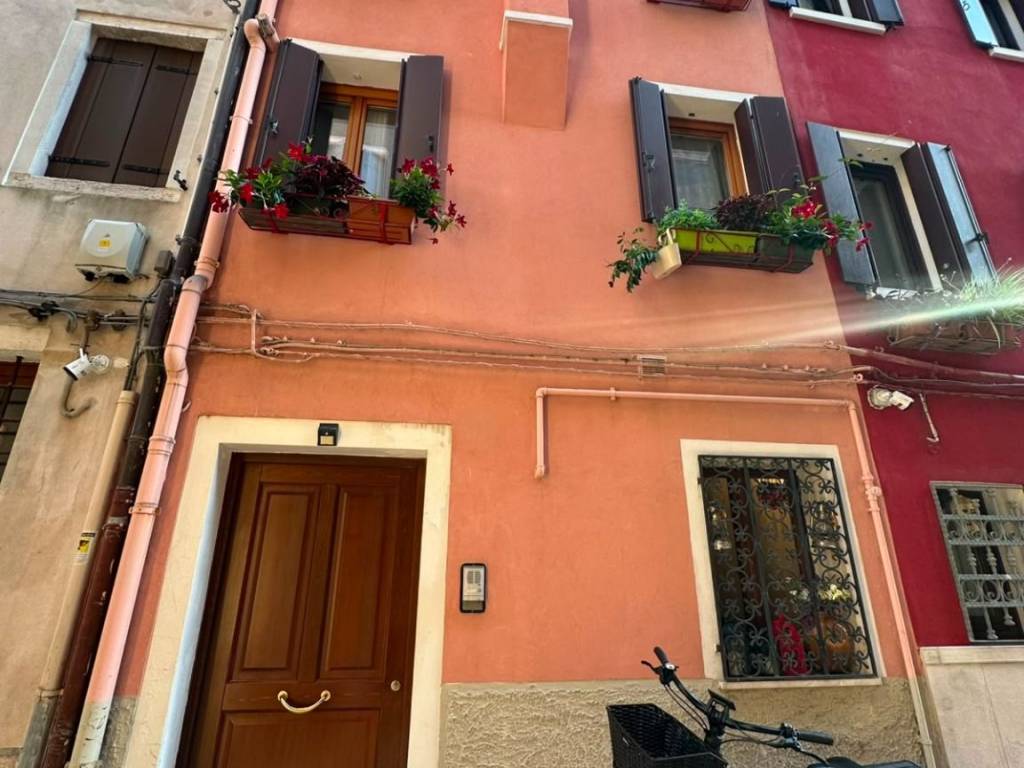 casa indipendente in vendita a Chioggia