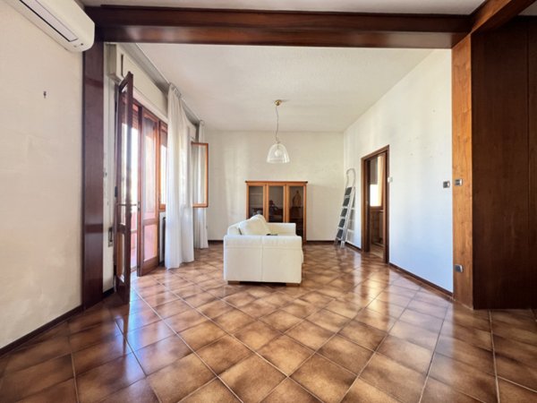 appartamento in vendita a Chioggia in zona Sottomarina