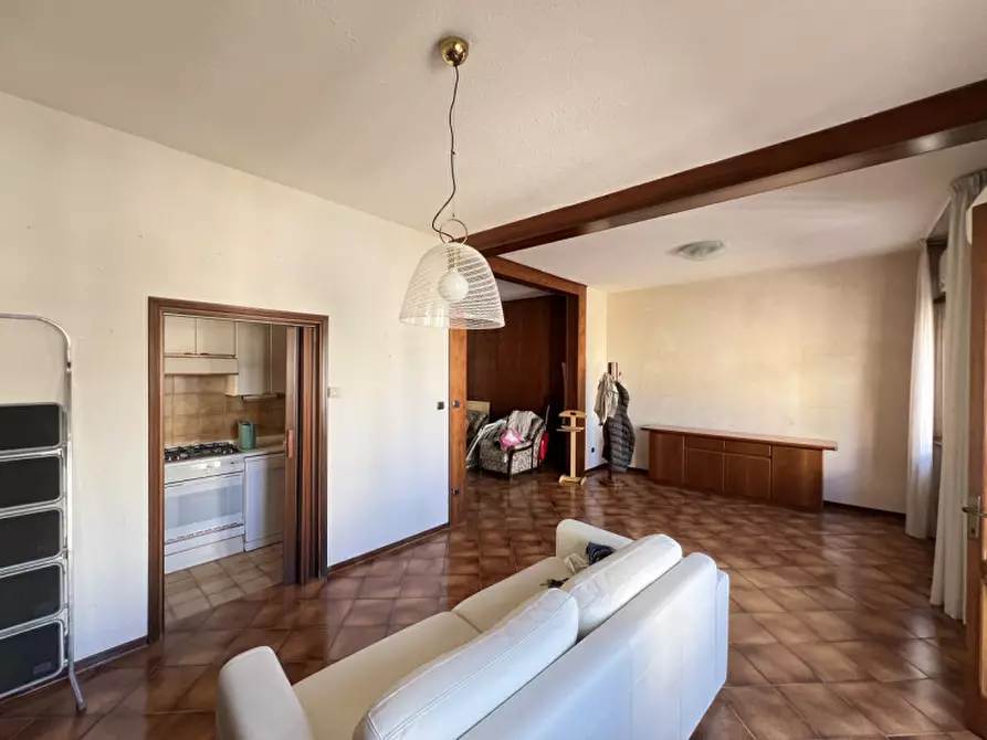 appartamento in vendita a Chioggia in zona Sottomarina