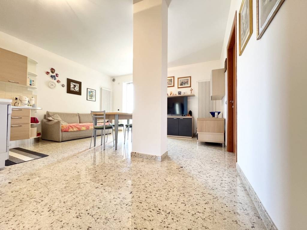 appartamento in vendita a Chioggia in zona Sottomarina