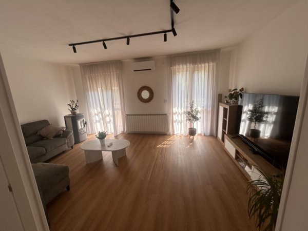 casa indipendente in vendita a Chioggia in zona Sottomarina