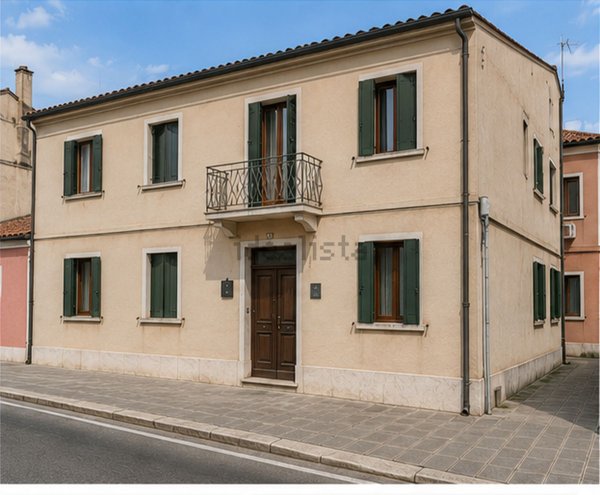 appartamento in vendita a Chioggia in zona Sottomarina