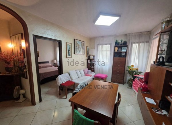 casa indipendente in vendita a Chioggia