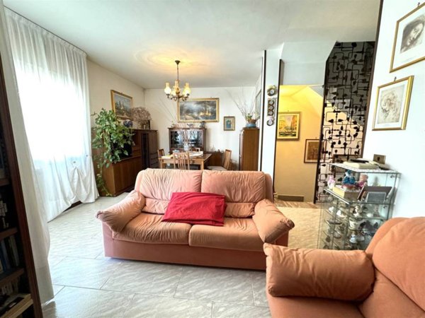 casa indipendente in vendita a Chioggia in zona Sottomarina