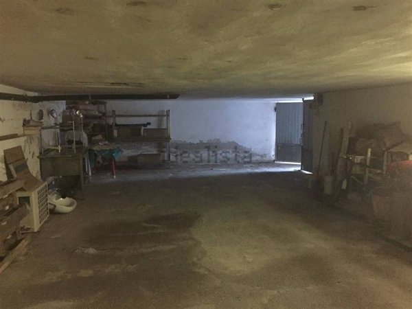 box auto in vendita a Chioggia in zona Sottomarina