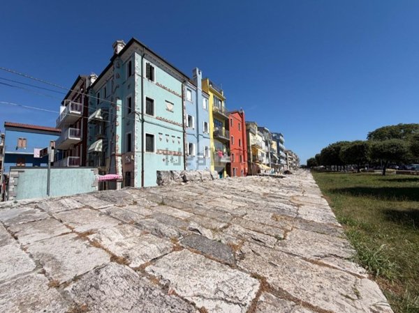 casa indipendente in vendita a Chioggia in zona Sottomarina