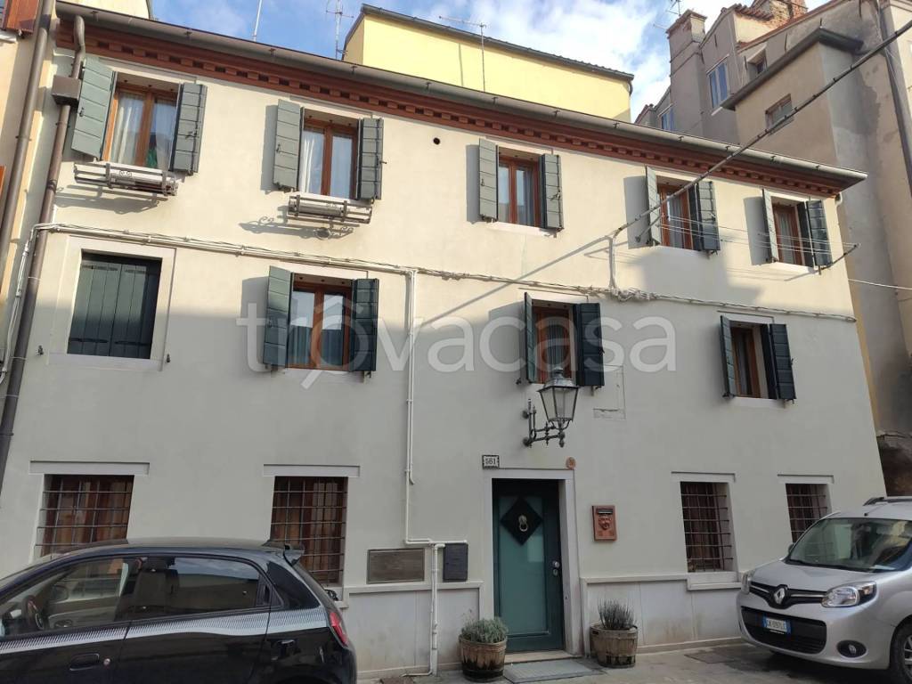 casa indipendente in vendita a Chioggia