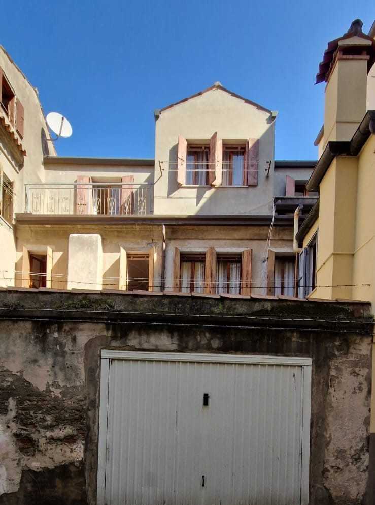 casa indipendente in vendita a Chioggia