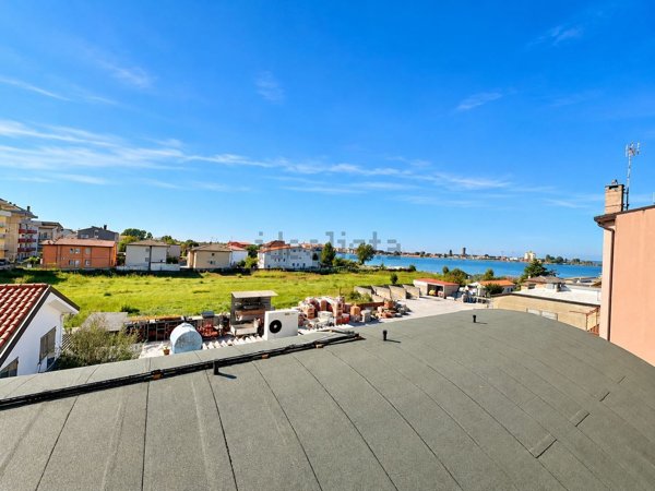 appartamento in vendita a Chioggia in zona Sottomarina
