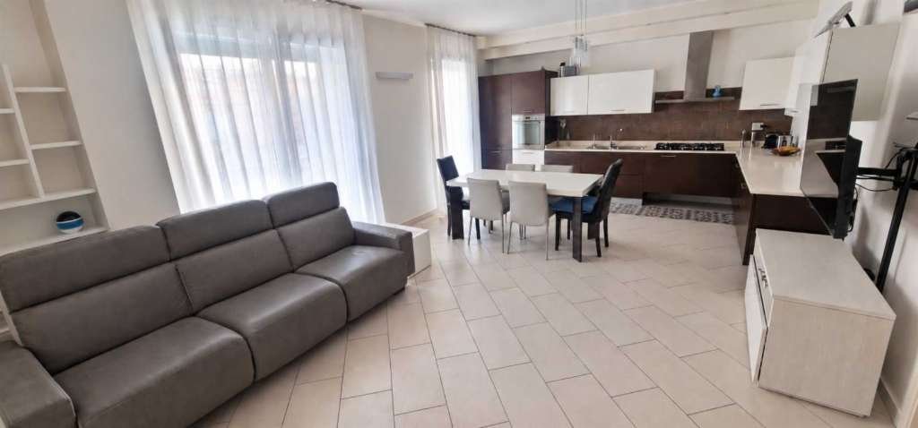 appartamento in vendita a Chioggia in zona Sottomarina