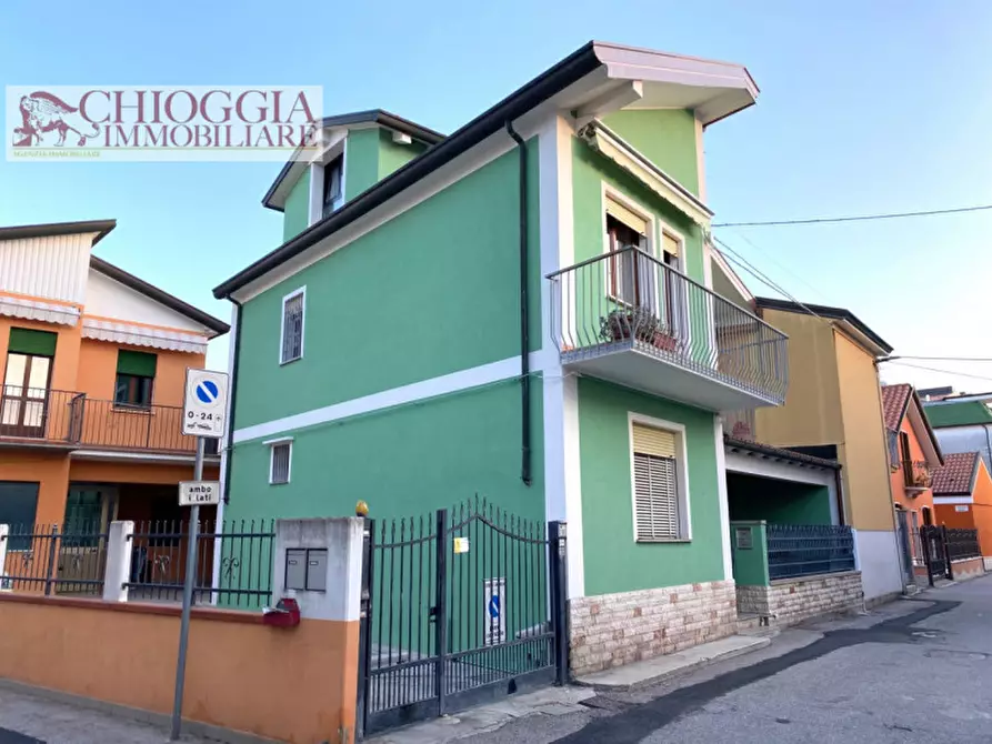 casa indipendente in vendita a Chioggia in zona Sottomarina