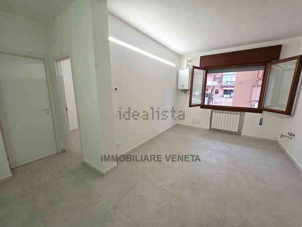 appartamento in vendita a Chioggia in zona Sottomarina
